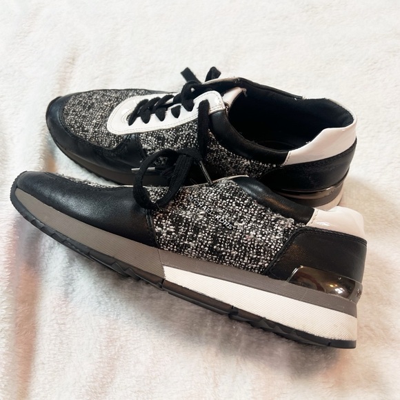 Michael Kors Allie Trainer Sneakers Lace Up Tweed Black White Leather 9.5 M - Picture 10 of 10